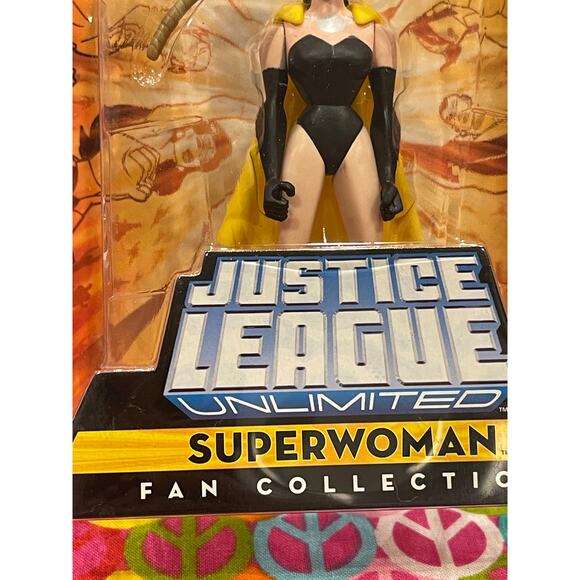 Superwoman DC Universe Justice League Unlimited Fan Collection Figure - Picture 4 of 5